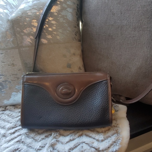 Leather purse by Dooney & Bourke - Picture 2 of 2